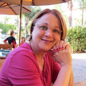 Meet your Posher, Marisela